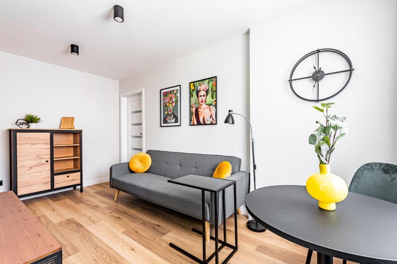 Apartment Frida Katowice Ligota Near Hospitals & Sum Eksteriør billede