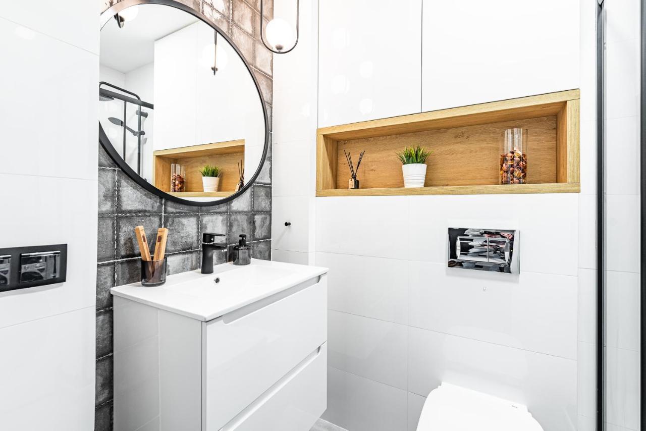 Apartment Frida Katowice Ligota Near Hospitals & Sum Eksteriør billede